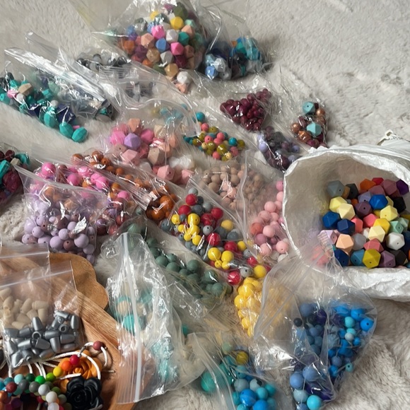 Silicone Teethers Teething Beads Pacifier Clips DIY Teething Jewelry - Picture 14 of 17